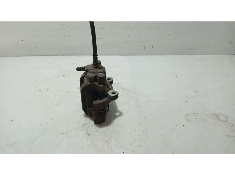 Recambio de pinza freno trasera izquierda para bmw 1 (f20) 116 d referencia OEM IAM 34 21 6 850 851 34216850851 