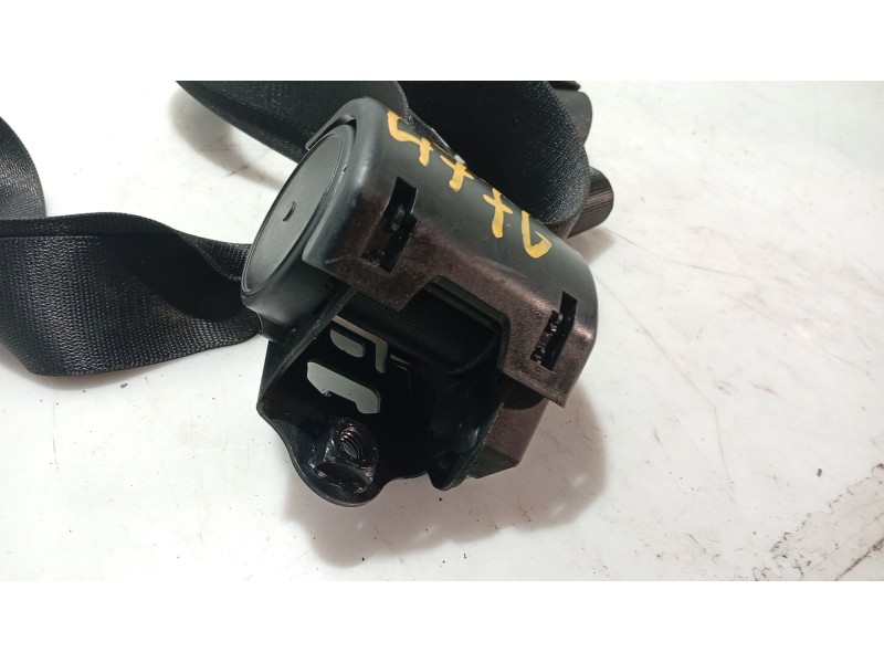 Recambio de cinturon seguridad trasero central para bmw 1 (f20) 116 d referencia OEM IAM   
