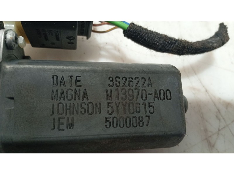 Recambio de elevalunas trasero derecho para bmw 1 (f20) 116 d referencia OEM IAM 51357281884 51 35 7 281 884 