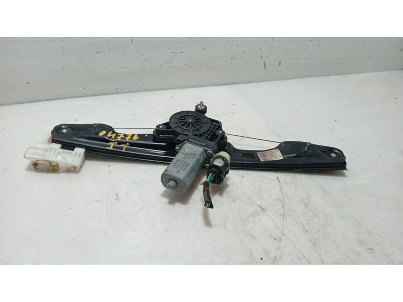 Recambio de elevalunas trasero izquierdo para bmw 1 (f20) 116 d referencia OEM IAM 51 35 7 281 883  