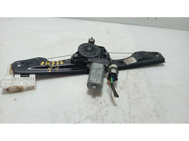 Recambio de elevalunas trasero izquierdo para bmw 1 (f20) 116 d referencia OEM IAM 51 35 7 281 883  