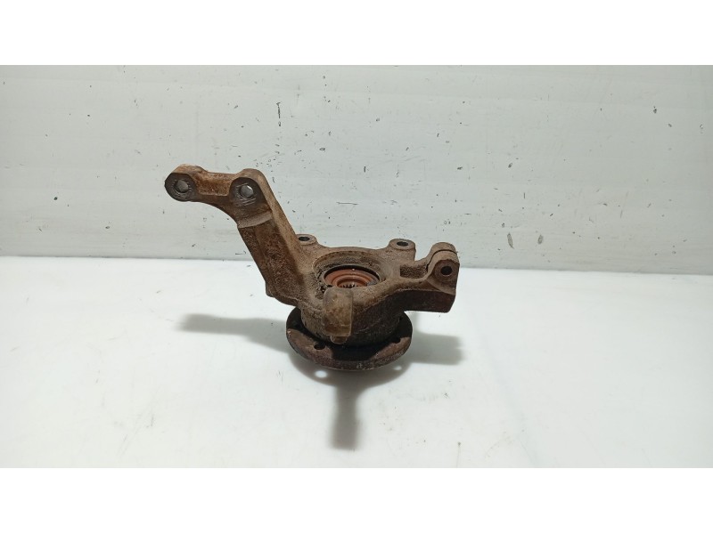 Recambio de mangueta delantera izquierda para nissan micra iii (k12) 1.2 16v referencia OEM IAM 40015AX600  