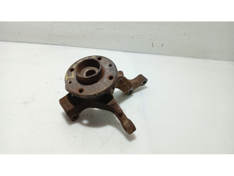 Recambio de mangueta delantera izquierda para nissan micra iii (k12) 1.2 16v referencia OEM IAM 40015AX600  