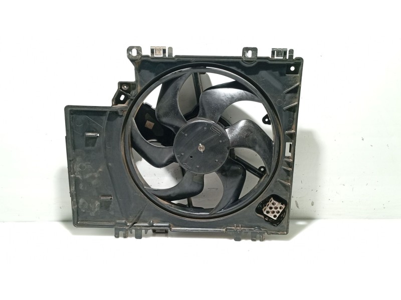 Recambio de electroventilador para nissan micra iii (k12) 1.2 16v referencia OEM IAM   