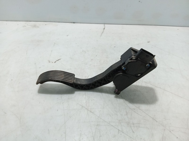 Recambio de pedal acelerador para kia carnival ii (gq) 2.9 crdi referencia OEM IAM   