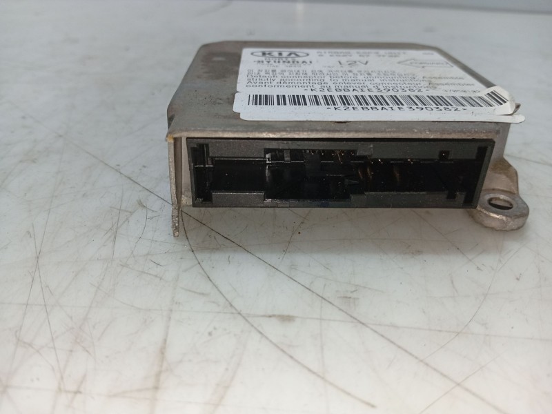 Recambio de centralita airbag para kia carnival ii (gq) 2.9 crdi referencia OEM IAM   