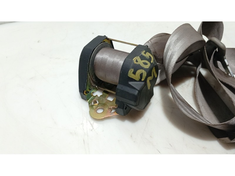 Recambio de cinturon seguridad trasero central para nissan micra iii (k12) 1.2 16v referencia OEM IAM   