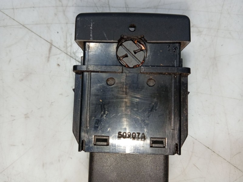 Recambio de interruptor para kia carnival ii (gq) 2.9 crdi referencia OEM IAM   