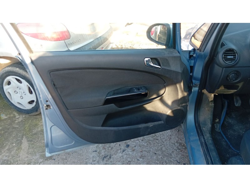 opel corsa d (s07) del año 2007