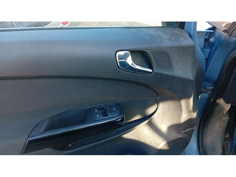 opel corsa d (s07) del año 2007