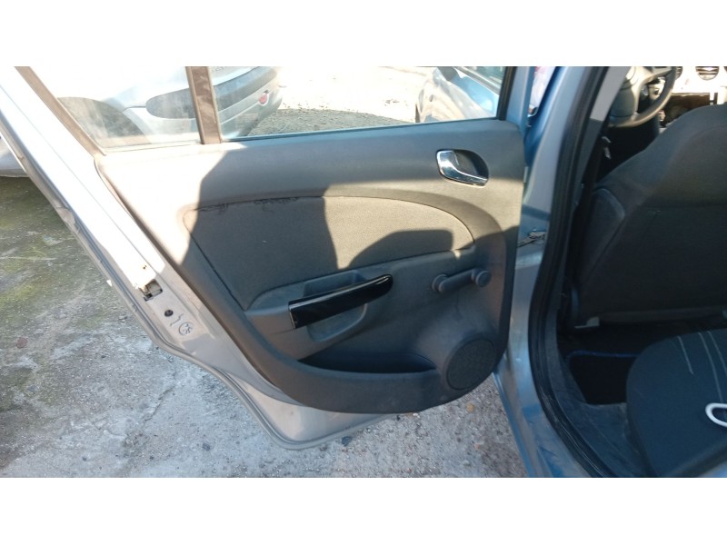 opel corsa d (s07) del año 2007