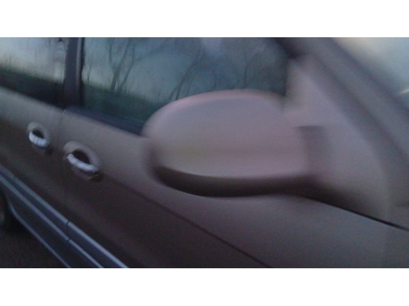 kia carnival ii (gq) del año 2004