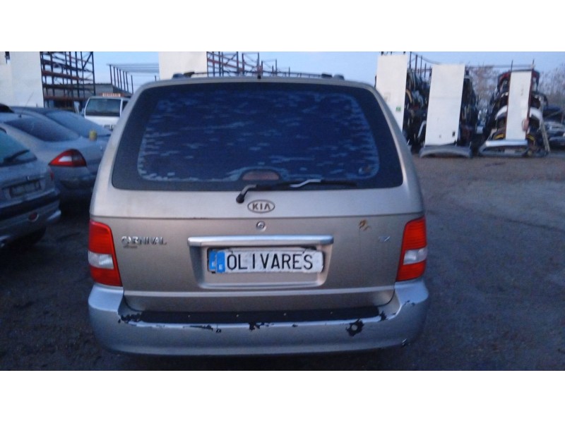 kia carnival ii (gq) del año 2004