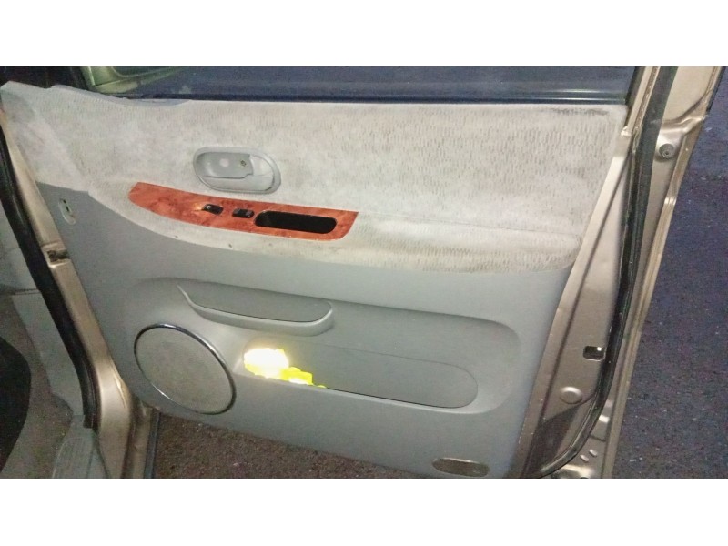 kia carnival ii (gq) del año 2004