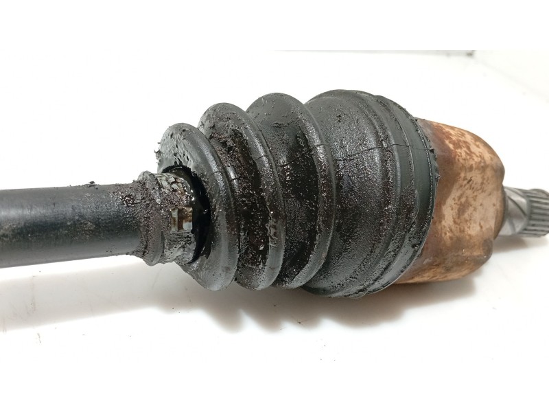 Recambio de transmision delantera derecha para nissan micra iii (k12) 1.2 16v referencia OEM IAM 39100AY100  