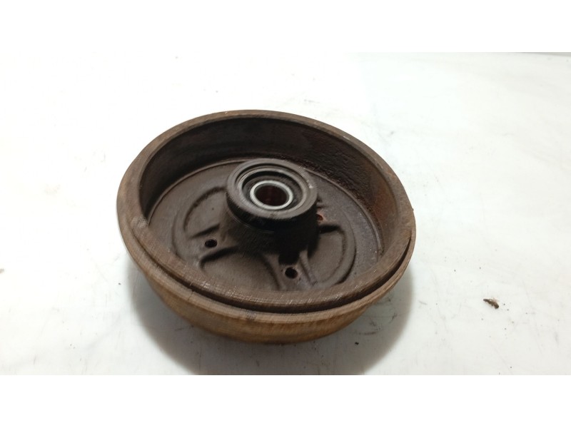 Recambio de tambor freno trasero para nissan micra iii (k12) 1.2 16v referencia OEM IAM   