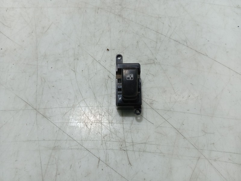 Recambio de mando elevalunas trasero derecho para kia carnival ii (gq) 2.9 crdi referencia OEM IAM   