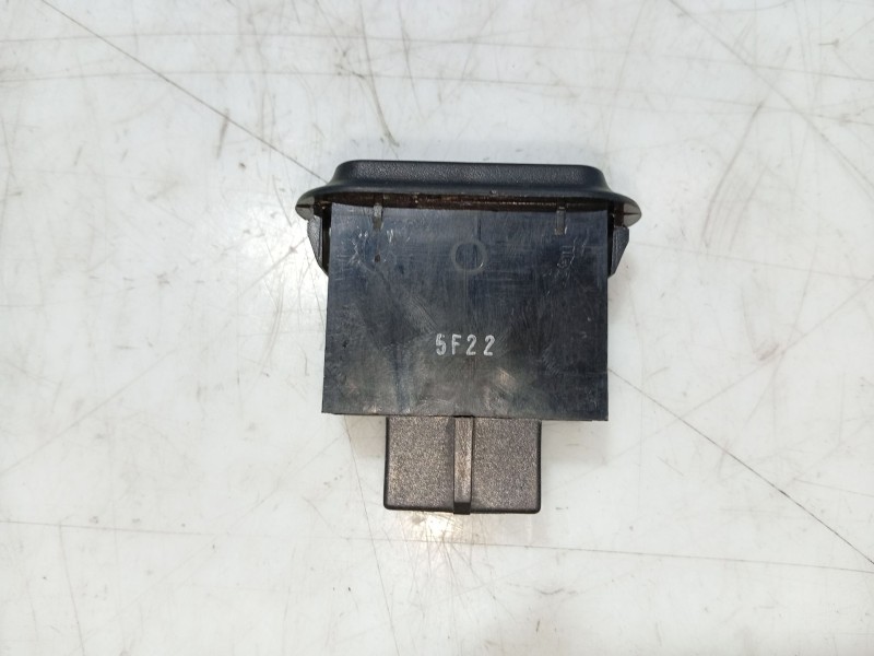 Recambio de interruptor para kia carnival ii (gq) 2.9 crdi referencia OEM IAM   