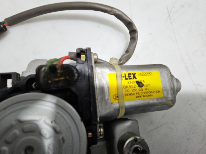 Recambio de elevalunas delantero derecho para kia carnival ii (gq) 2.9 crdi referencia OEM IAM 0K55258560B  