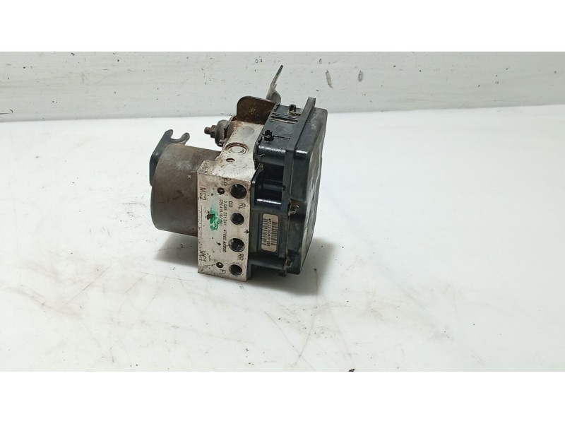 Recambio de abs para nissan micra iii (k12) 1.2 16v referencia OEM IAM 0265231341 47660AX600 