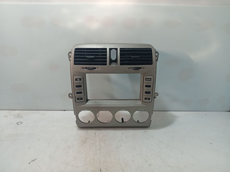 Recambio de moldura para kia carnival ii (gq) 2.9 crdi referencia OEM IAM   