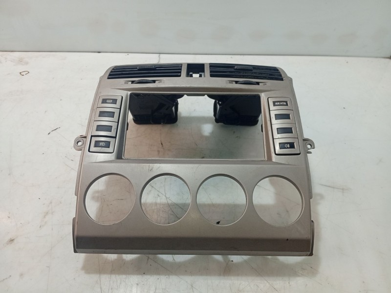 Recambio de moldura para kia carnival ii (gq) 2.9 crdi referencia OEM IAM   