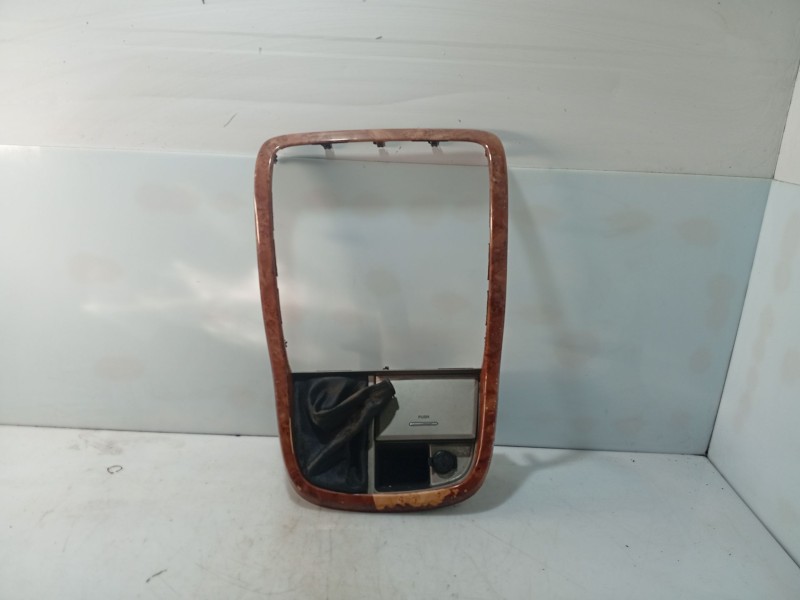 Recambio de moldura para kia carnival ii (gq) 2.9 crdi referencia OEM IAM   