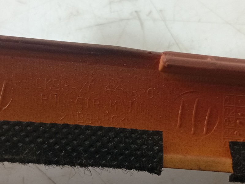 Recambio de moldura para kia carnival ii (gq) 2.9 crdi referencia OEM IAM   