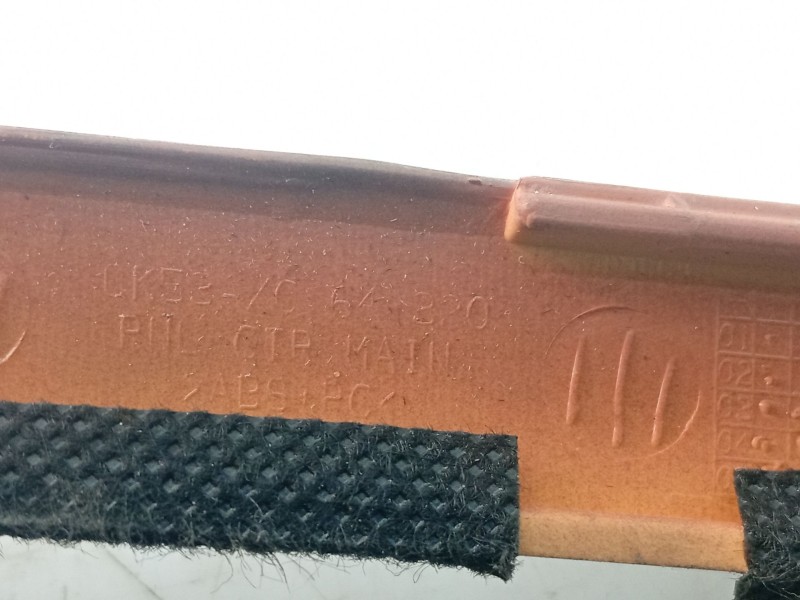 Recambio de moldura para kia carnival ii (gq) 2.9 crdi referencia OEM IAM   