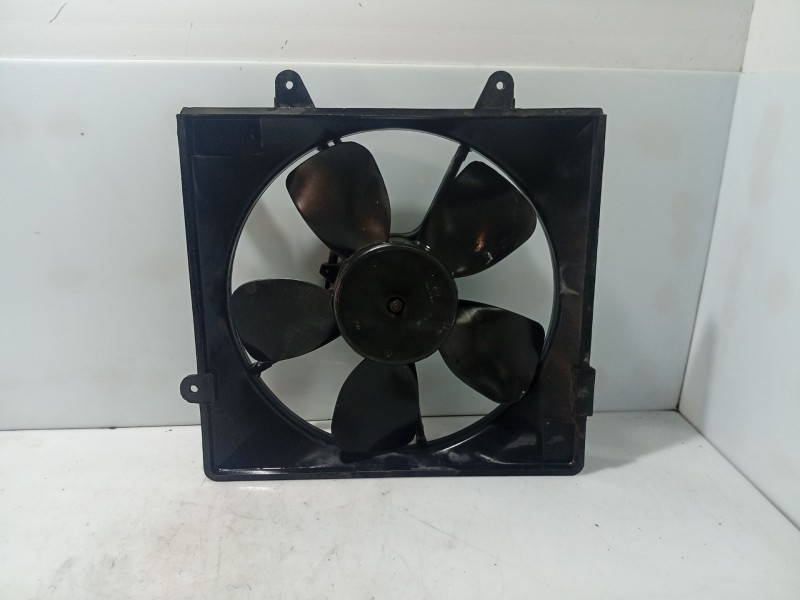 Recambio de electroventilador para kia carnival ii (gq) 2.9 crdi referencia OEM IAM 0K55215150 / 0K55261710A  