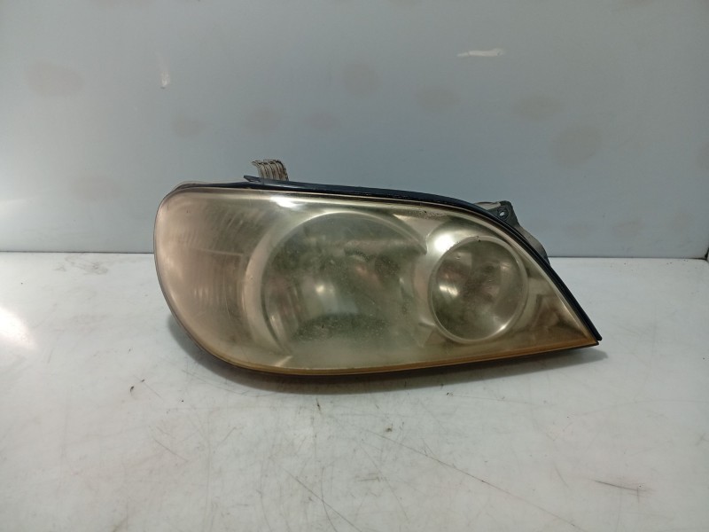 Recambio de faro derecho para kia carnival ii (gq) 2.9 crdi referencia OEM IAM 0K55A51030E  