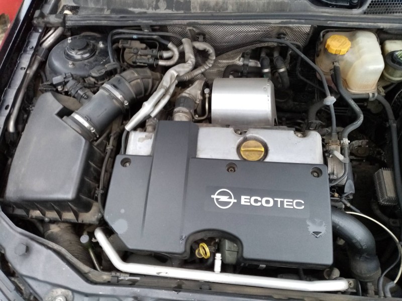 opel vectra c berlina 2.0 dti   |   0.02 - ... | 2002 | 101 cv / 74 kw del año 2002