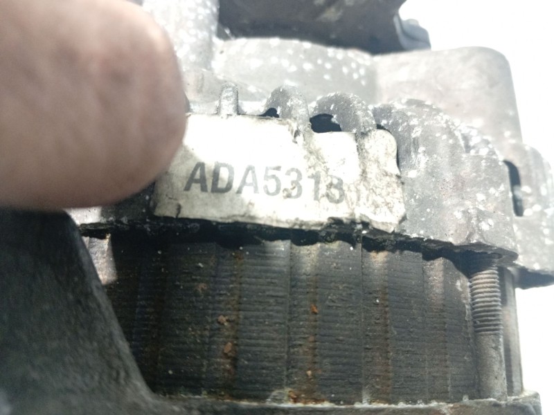 Recambio de alternador para kia carnival ii (gq) 2.9 crdi referencia OEM IAM 373004X003  