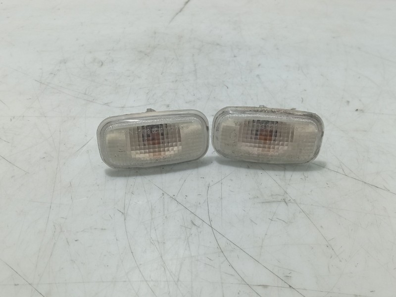 Recambio de piloto delantero izquierdo para kia carnival ii (gq) 2.9 crdi referencia OEM IAM   