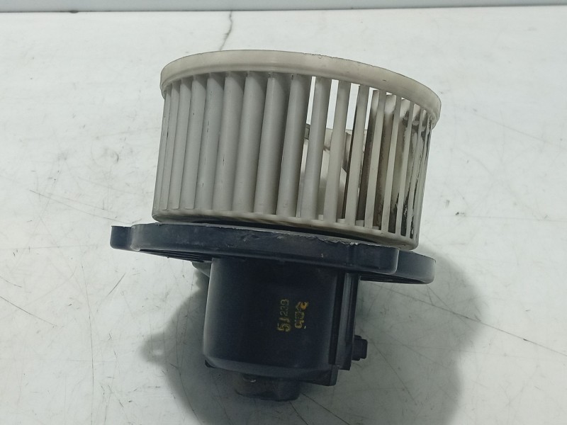Recambio de ventilador calefaccion para kia carnival ii (gq) 2.9 crdi referencia OEM IAM   