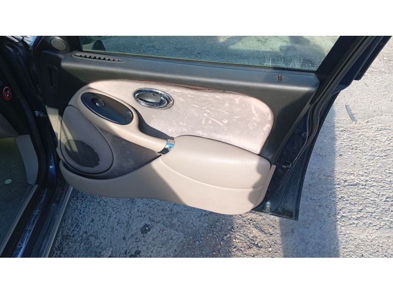 rover 75 (rj) del año 2000