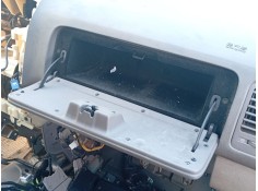 Recambio de guantera para kia carnival ii (gq) 2.9 crdi referencia OEM IAM    2