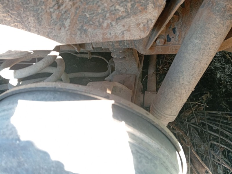 Recambio de eje trasero para kia carnival ii (gq) 2.9 crdi referencia OEM IAM   