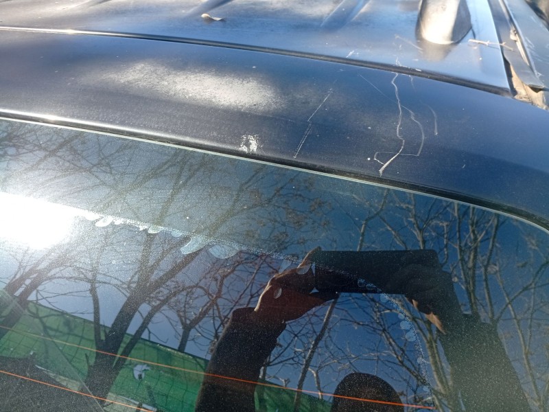 Recambio de porton trasero para kia carnival ii (gq) 2.9 crdi referencia OEM IAM 0K55A62020  