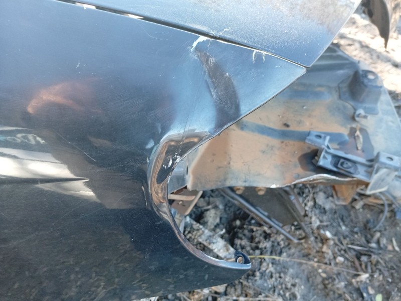 Recambio de aleta delantera derecha para kia carnival ii (gq) 2.9 crdi referencia OEM IAM 0K57A52111  