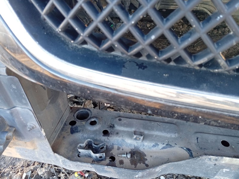 Recambio de moldura para kia carnival ii (gq) 2.9 crdi referencia OEM IAM   