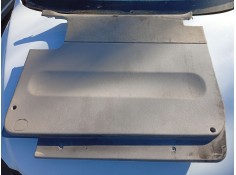 Recambio de guarnecido puerta delantera derecha para kia carnival ii (gq) 2.9 crdi referencia OEM IAM   