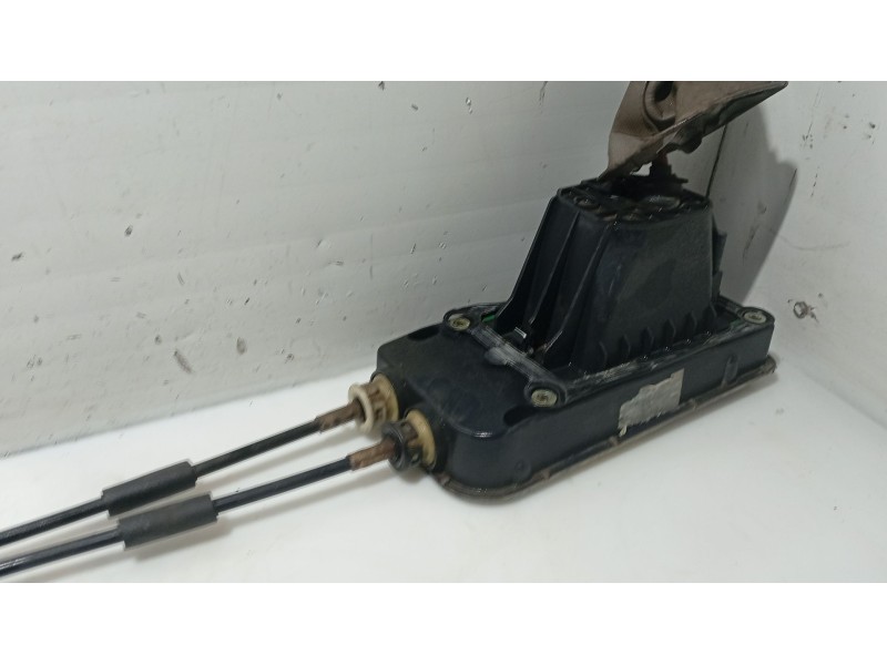 Recambio de palanca cambio para nissan micra iii (k12) 1.4 16v referencia OEM IAM 34108AX220  