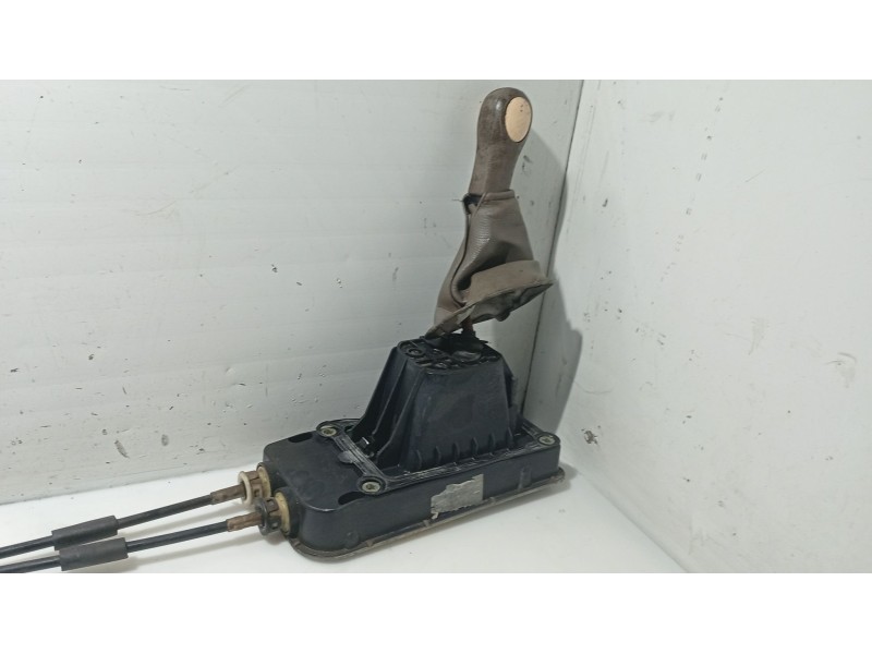 Recambio de palanca cambio para nissan micra iii (k12) 1.4 16v referencia OEM IAM 34108AX220  