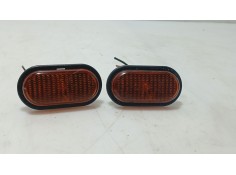 Recambio de piloto lateral izquierdo para renault kangoo (kc0/1_) 1.2 (kc0a, kc0k, kc0f, kc01) referencia OEM IAM 7700822136  