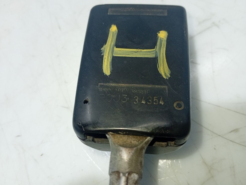 Recambio de anclaje cinturon delantero izquierdo para iveco daily ii caja/chasis 59-12 (13150204, 13150211, 13150231, 13150311, 