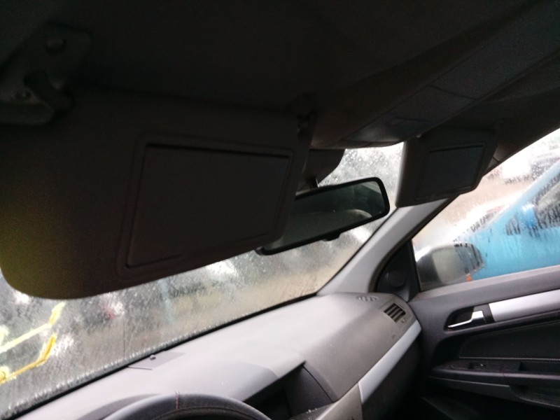 opel astra h (a04) del año 2007