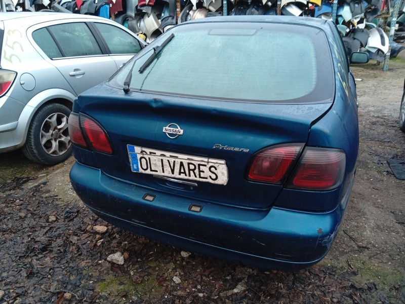 nissan primera hatchback (p11) del año 2002