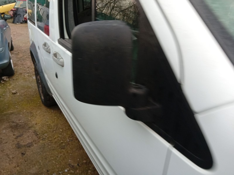 ford tourneo connect del año 2005