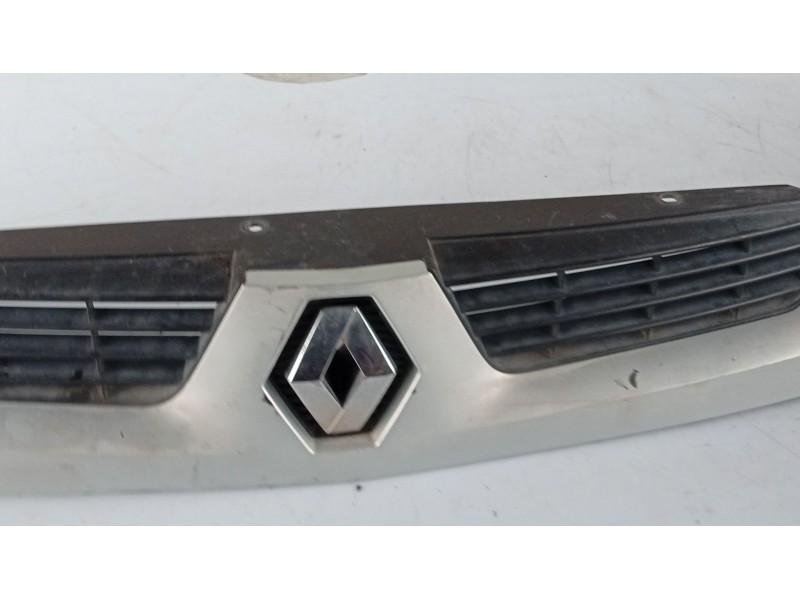 Recambio de moldura para renault kangoo (kc0/1_) 1.2 (kc0a, kc0k, kc0f, kc01) referencia OEM IAM   